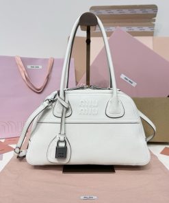 MIUMIU