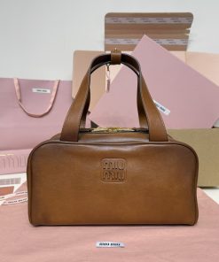 MIUMIU