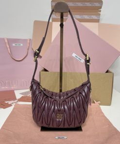 MIUMIU