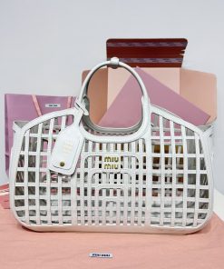 MIUMIU