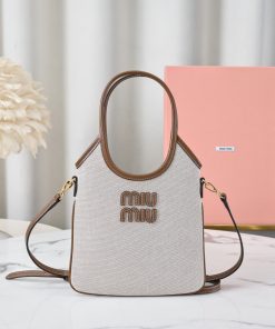 MIUMIU