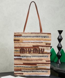 MIUMIU