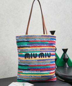 MIUMIU