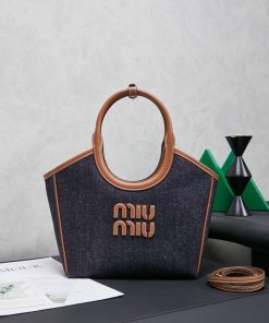MIUMIU