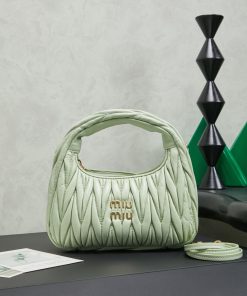 MIUMIU