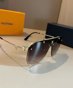 LOUIS VUITTON glasses