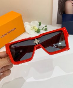 LOUIS VUITTON glasses