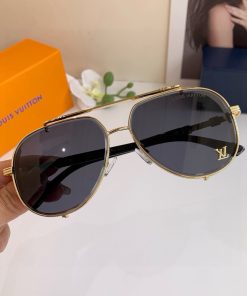 LOUIS VUITTON glasses