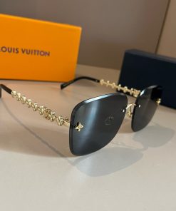 LOUIS VUITTON glasses