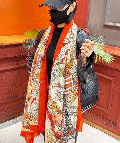 LOUIS VUITTON scarf