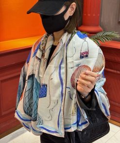 LOUIS VUITTON scarf