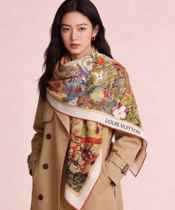 LOUIS VUITTON scarf
