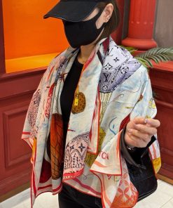 LOUIS VUITTON scarf