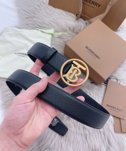 Burberry belt