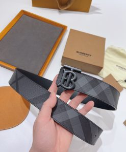 Burberry belt