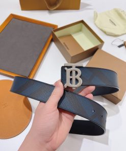 Burberry belt