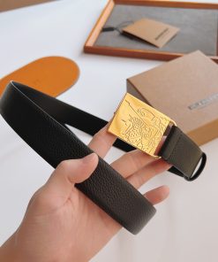 Burberry belt