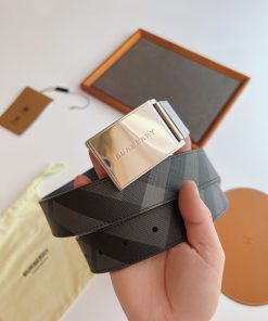 Burberry belt
