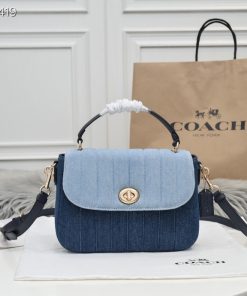 COACH