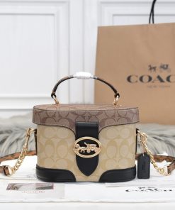 COACH