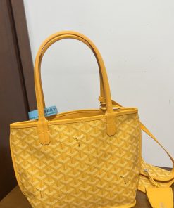 GOYARD