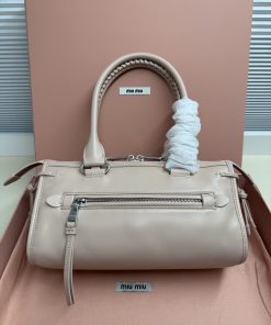 MIUMIU