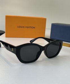 LOUIS VUITTON glasses