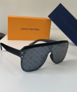 LOUIS VUITTON glasses