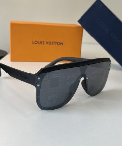 LOUIS VUITTON glasses