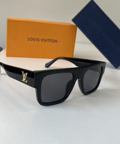 LOUIS VUITTON glasses