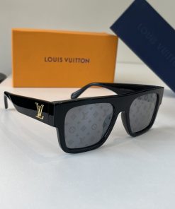 LOUIS VUITTON glasses