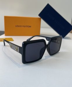 LOUIS VUITTON glasses