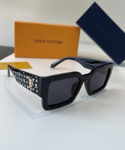 LOUIS VUITTON glasses