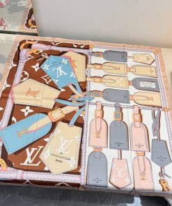 LOUIS VUITTON scarf