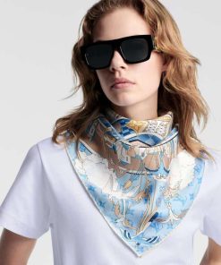 LOUIS VUITTON scarf