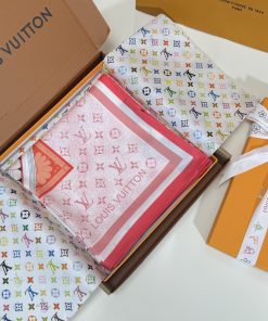 LOUIS VUITTON scarf