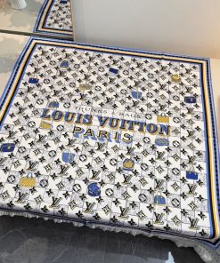 LOUIS VUITTON scarf