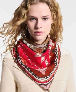 LOUIS VUITTON scarf