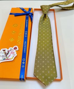 LOUIS VUITTON Tie