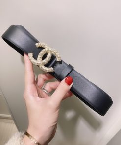 CHANEL belt