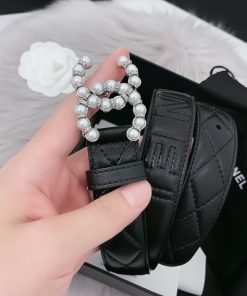 CHANEL belt