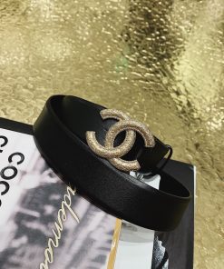 CHANEL belt