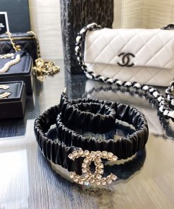 CHANEL belt