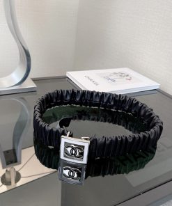 CHANEL belt